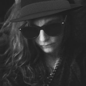 Meet your Posher, Parker